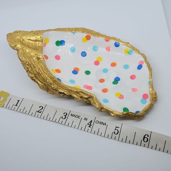 Polka-dot Oystershell ring holder/ trinket tray - Picture 6 of 7